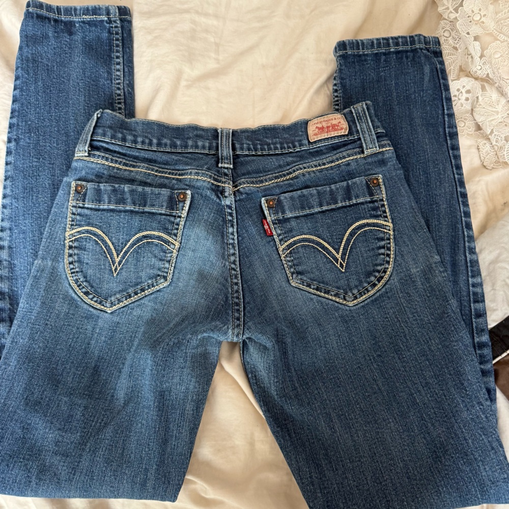 Levi's Lowrise Blue Straight Leg Jeans with Signature Stitching